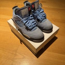 Jordan 4 UNC 10.5