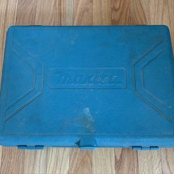 Makita 6011D Cordless Drill Driver, Charger, (2) 12V Batteries, Hard Case  