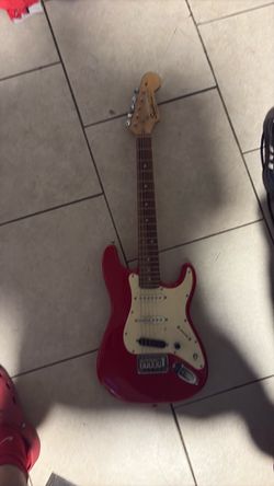 Squier mini strat