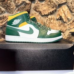 Jordan 1 Mid’s  Sonic’s Brand New Size 12