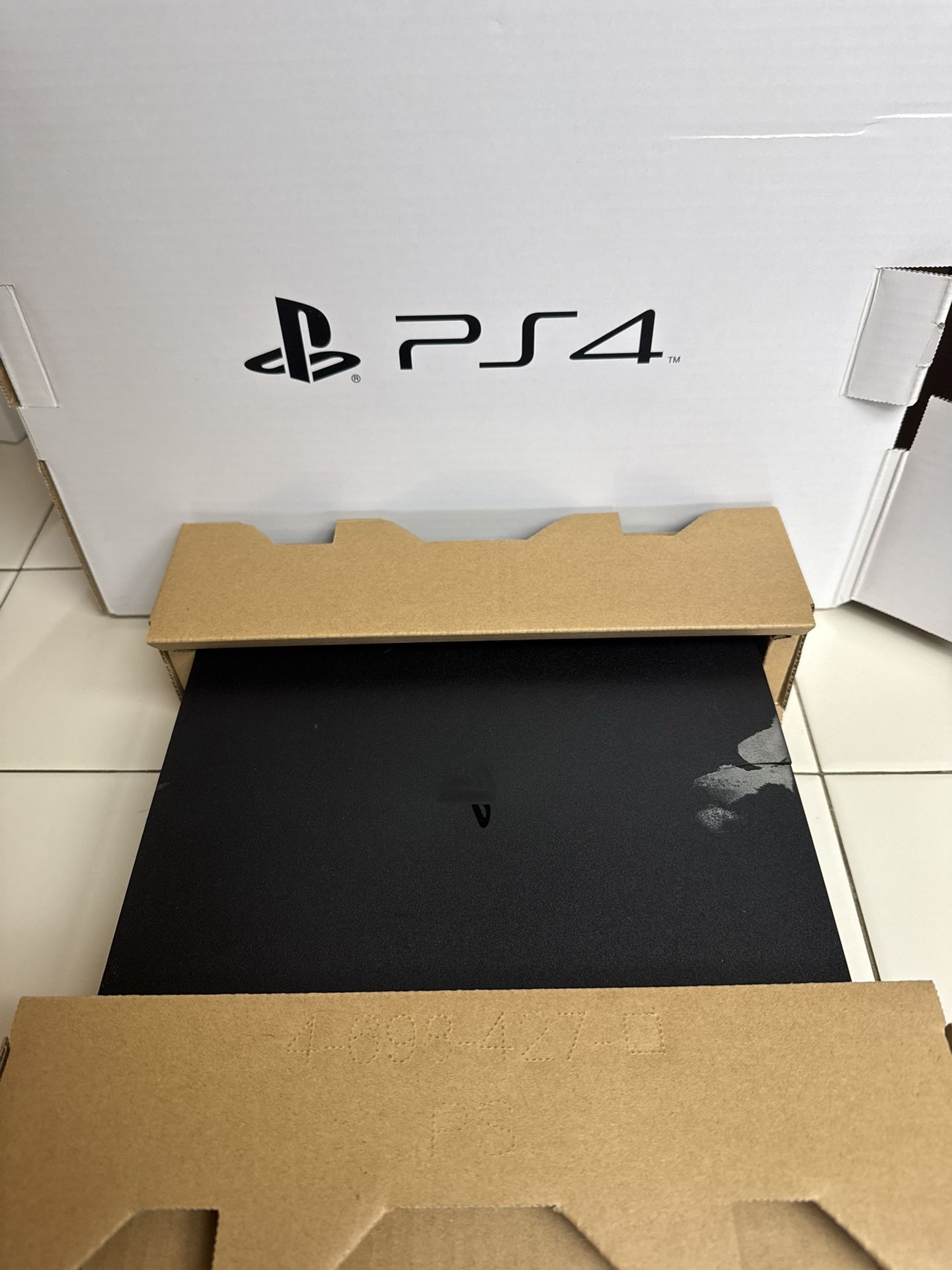 PS4 slim