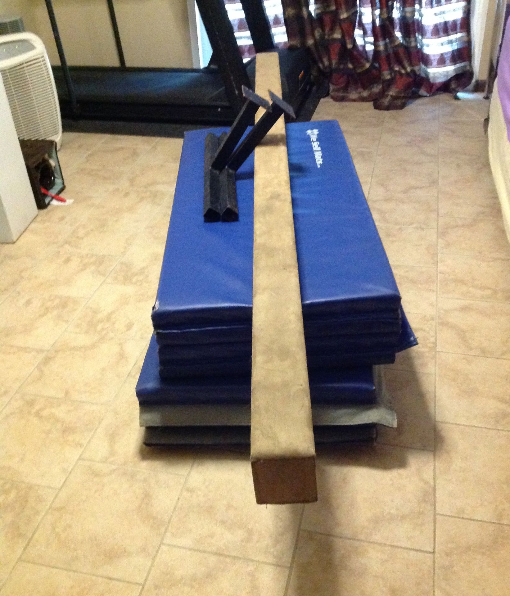 8 foot balance beam and two mats