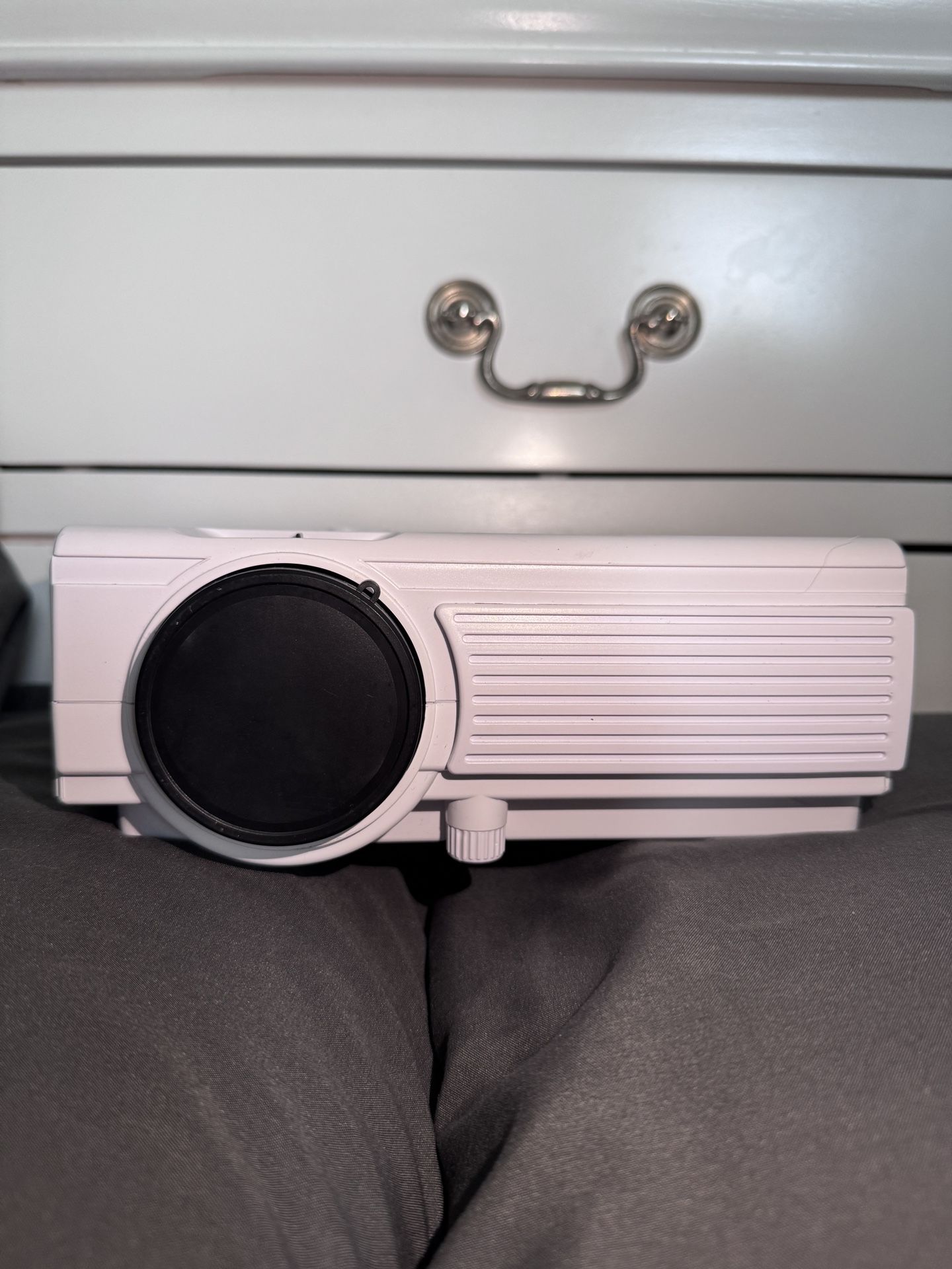 Restored RCA Home Theater Projector up to 130" RPJ136 (Refurbished)