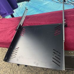 19” Slide-Out Server Rack Shelf – Heavy Duty