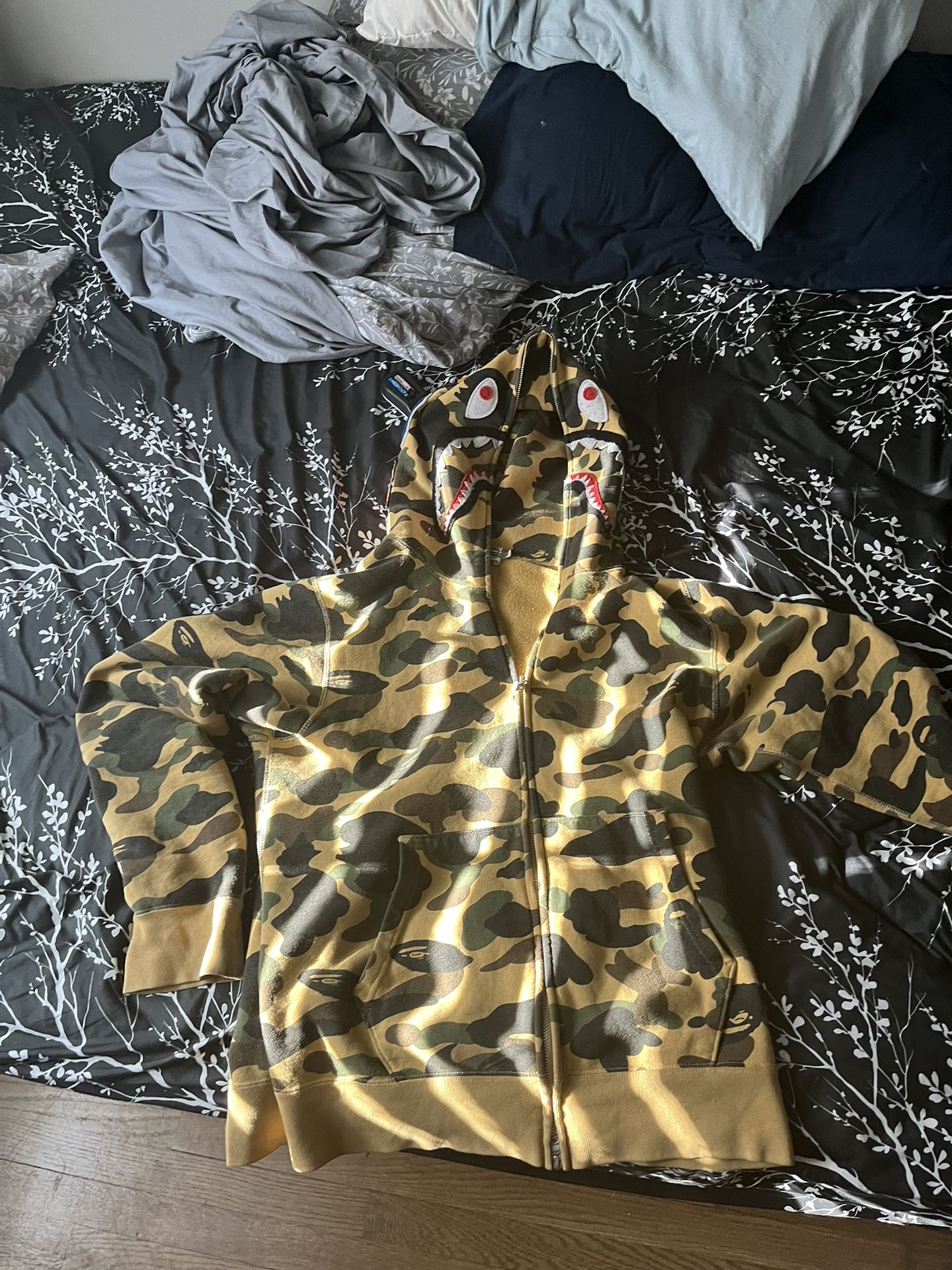Yellow Bape