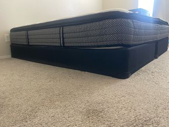 California king mattress and 2 twin box springs