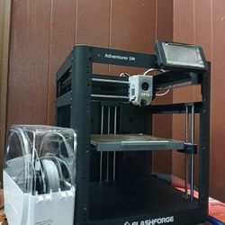 3D Printer FlashForge Adventure 5M/ And Filament Dryer