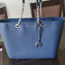 Michael Kors Shania Large East West Chain Tote Handbag Bag Leather 
