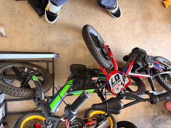 Kids e bikes  100$ ea