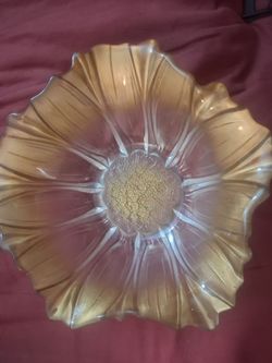 Tabletop glass flower bowl