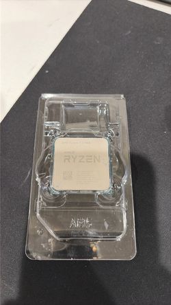AMD Ryzen 7 3700X Desktop Processor