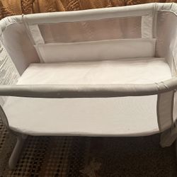 Baby Delight Bassinet
