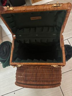 Picnic basket