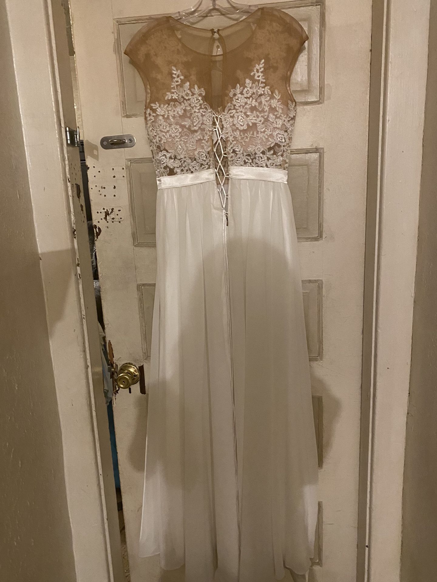 Very Beautiful Formal Dress Used For Prom Weddings Pretty much anything Selling For 200 Or Obo Bought For A Wedding That For Called Off Very   