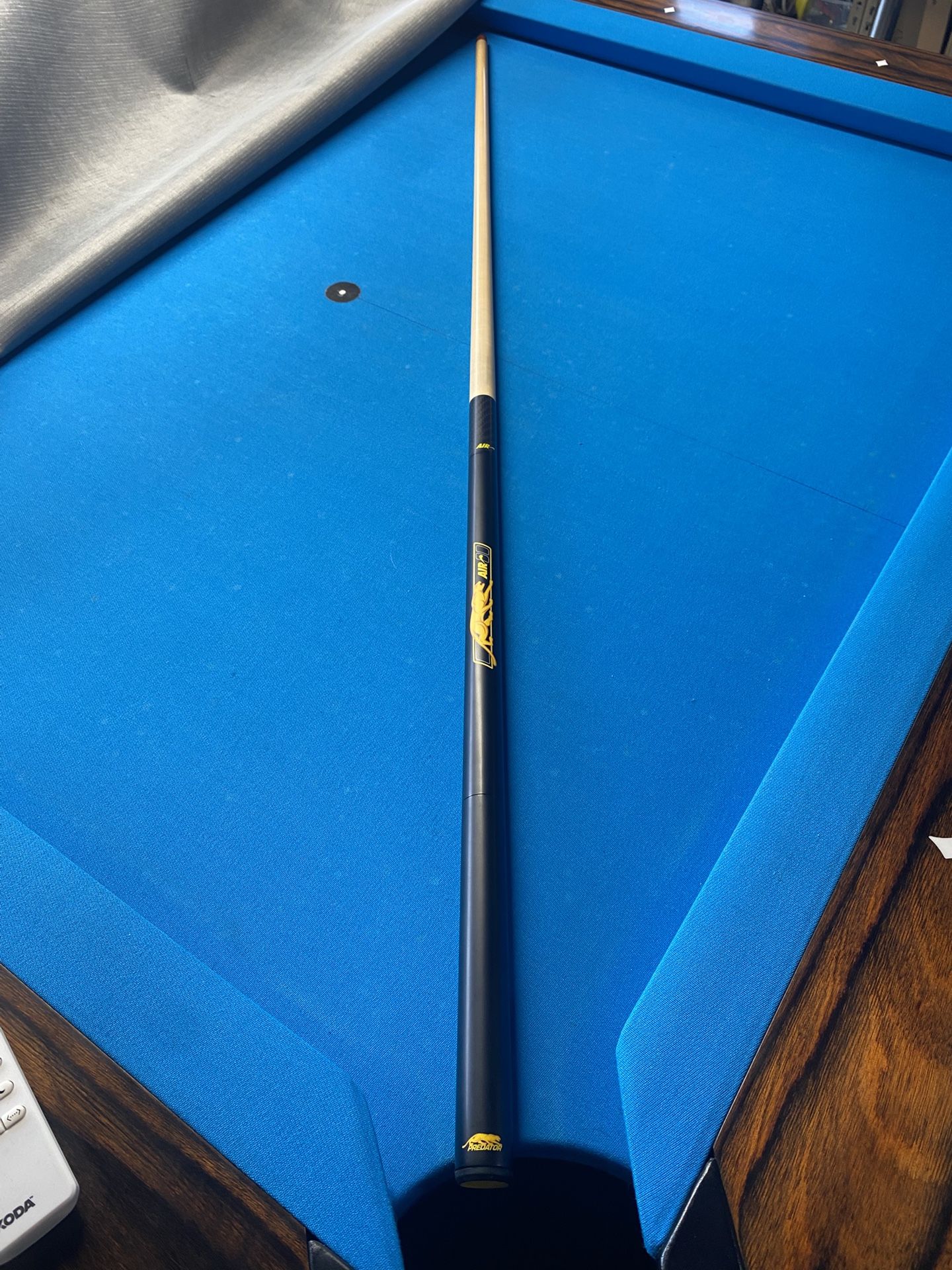 Predator Air 2 Jump Cue