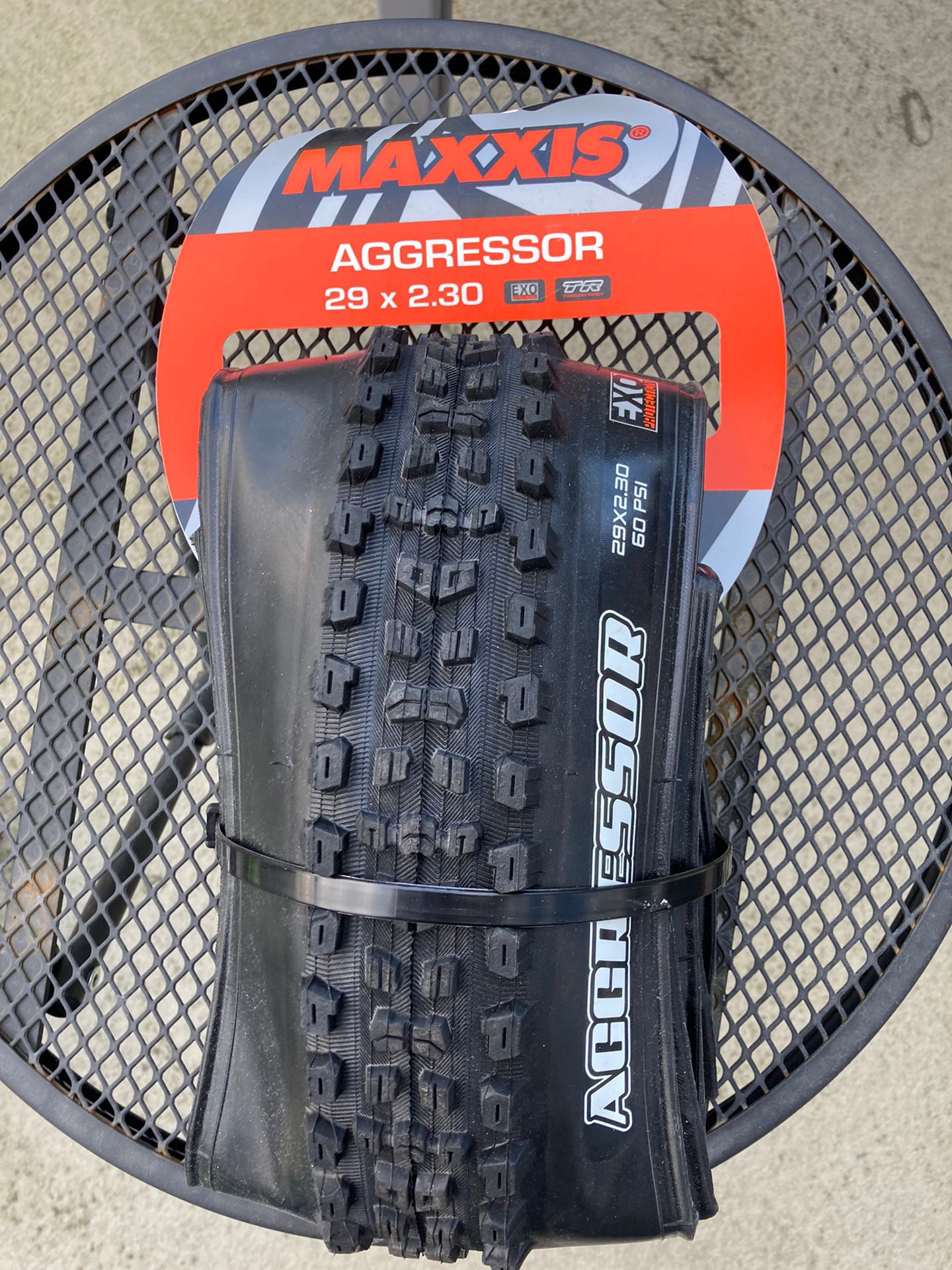 Maxxis Aggressor Tubeless MTB Tire - 29 x 2.3 EXO/TR 