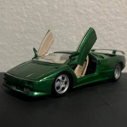 Lamborghini Diablo 1/24 Scale
