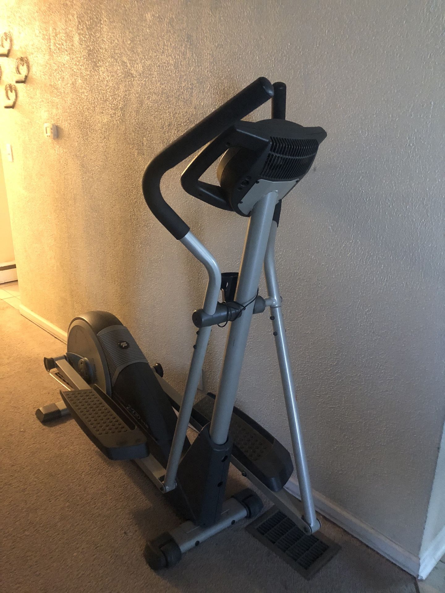 Pro-Form XP 115 Focus Adjustable Stride Elliptical