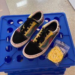 Colorful Retro Vans Size 6.5 Women 5 Men Like New Sneakers Back To School