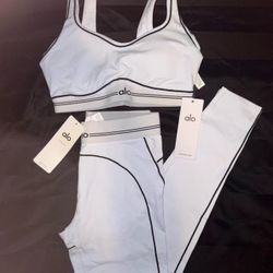 White alo set