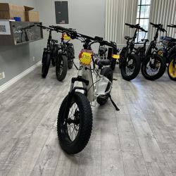 SIZZLEBK S200 20” X 4” Fat Tire Foldable Commuter E-Bike