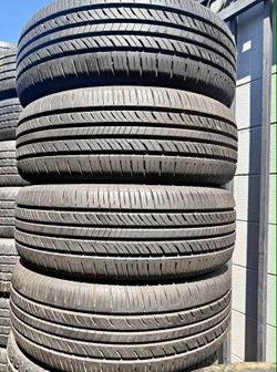 225/60/16 Hankook Selling a set of 4 tires in excellent condition 🫡