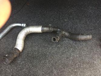 UsedGenuine Heater Hose VW Volkswagen Jetta 2005
