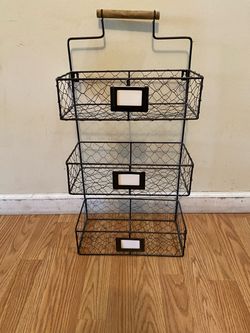 Small Metal Storage Rack With Wire Mesh Shelves/ Read Description