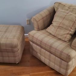 Club Chair With Ottoman
