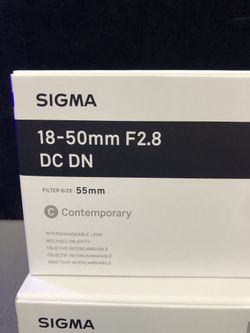 Sigma 18-50mm f/2.8 DC DN Contemporary Lens (FUJIFILM X)