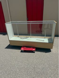 Glass Counter