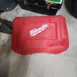 Milwaukee 7-1/4" Tilt-Lok Adjustable Handle Ciecular Saw.