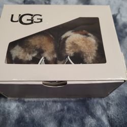 Baby UGG  Slippers