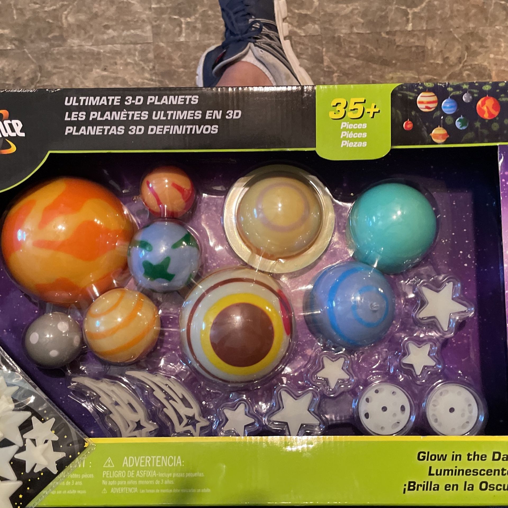 Edu Science 35 +pieces Flow In The Dark Toys R Us With An Extra Set Of Star Of About 20