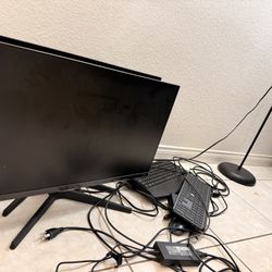 SAMSUNG 27" Class T35F LED Monitor/Computers
