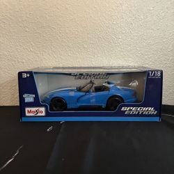 Maisto 1/18 Dodge Viper RT/10