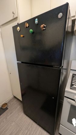 Fridge NEED GONE ASAP