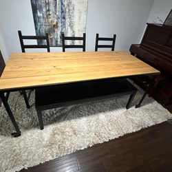 Dining Room Table 