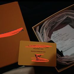 L  V BELT! Black on black monogram! Taking offers