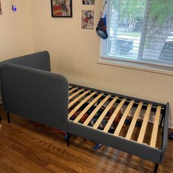 For FREE!!! IKEA Upholstered Corner Daybed (BLÅKULLEN)