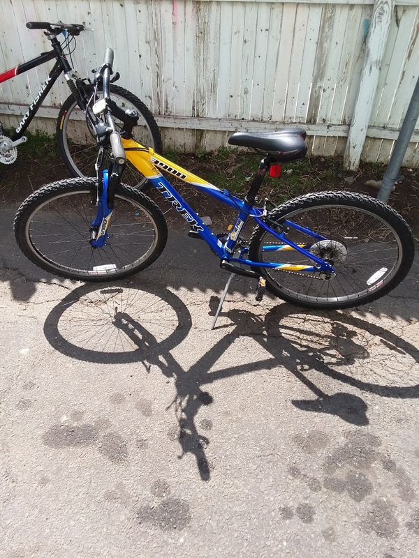 touring trek 520