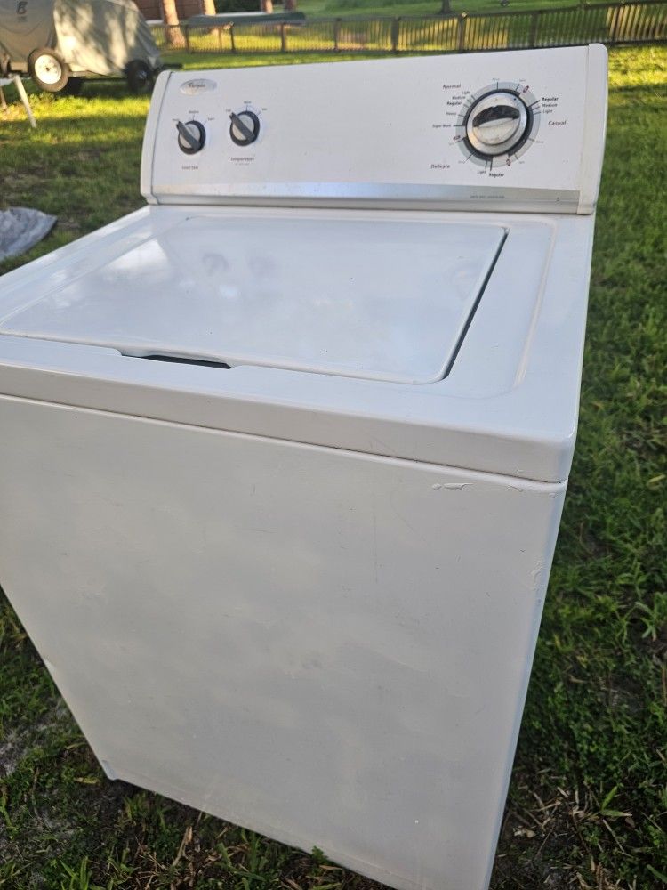 WHIRLPOOL SUPER CAPACITY DIRECT-DRIVE WASHER - FREE DELIVERY AND INSTALLATION