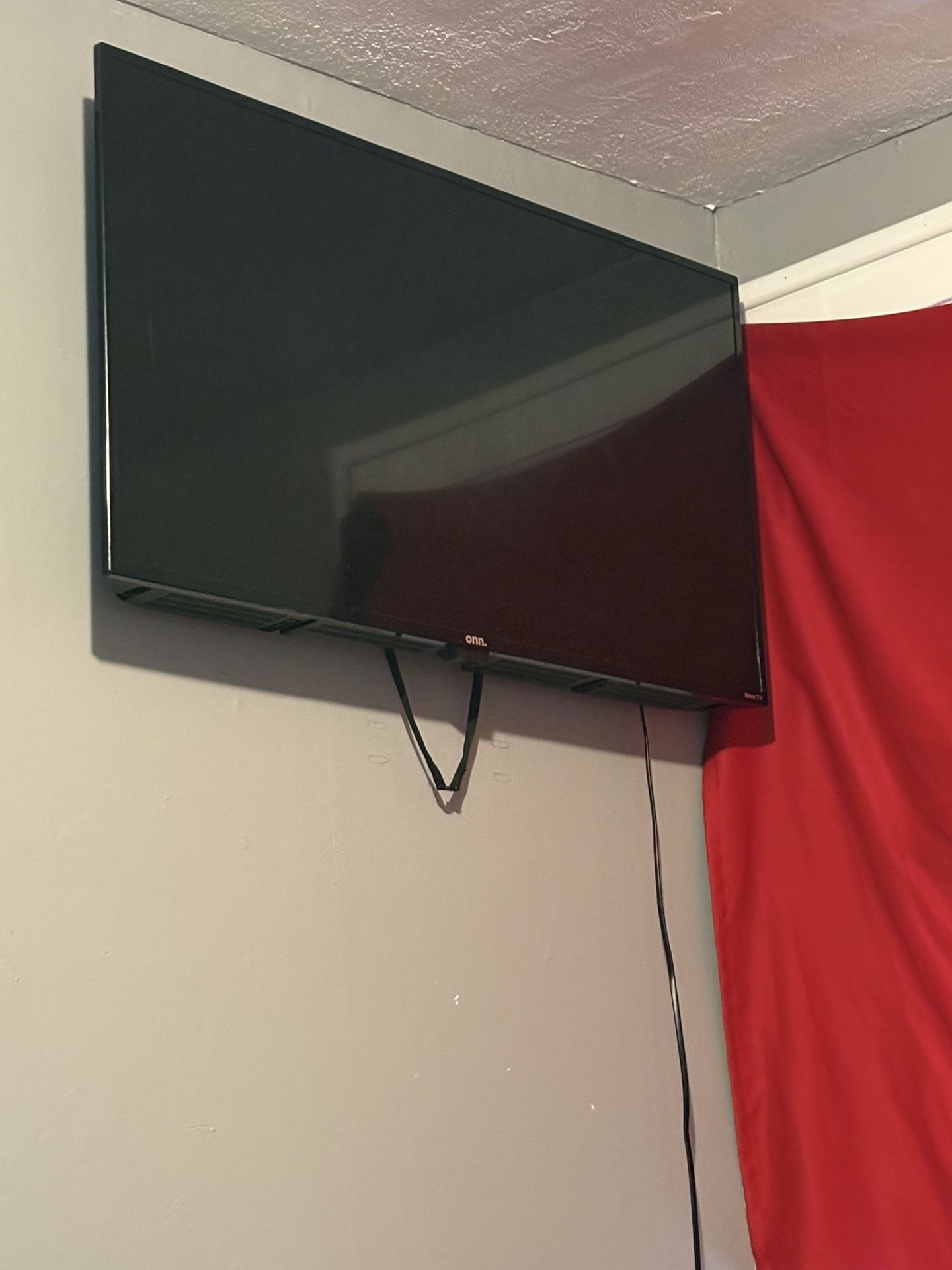 42 In Roku On Tv