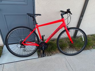 Cannondale Quick 7 Hybrid Bike (Large)