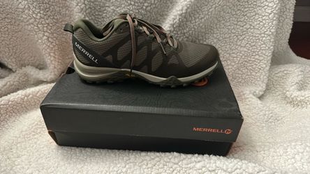 Merrell Shoes, Size 7.5, Brand New
