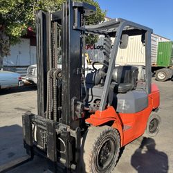 Toyota Forklift 