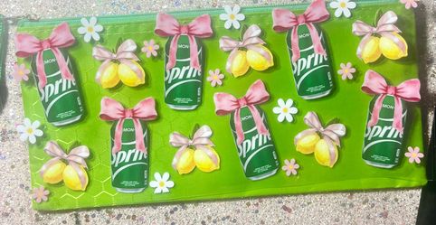 Sprite zipper pouch