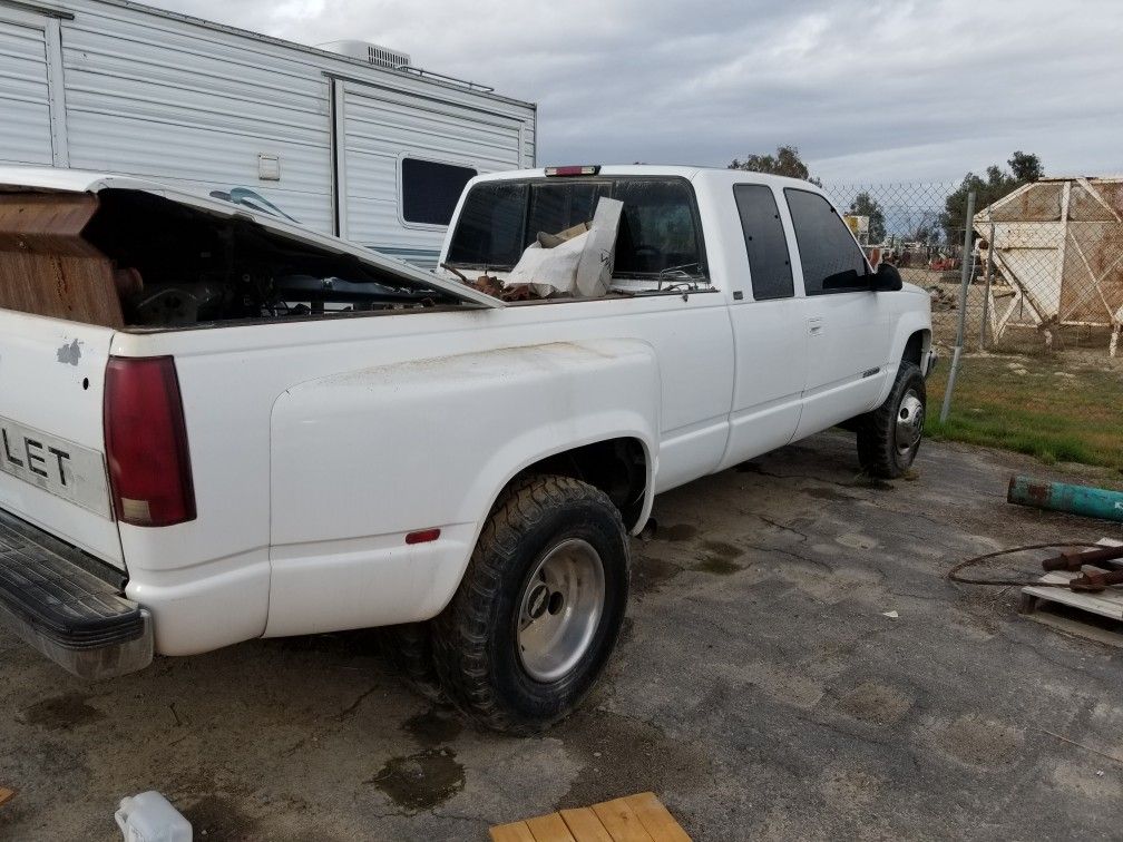 1995 Chevrolet C/K 3500 Series