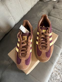adidas Originals Gazelle Indoor Sneakers — Maroon / Almost Yellow — Men’s US 8.5
