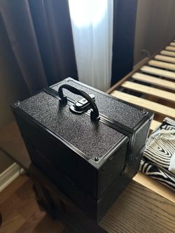 Makeup box